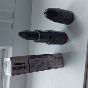 Jeffree star widow lip balm